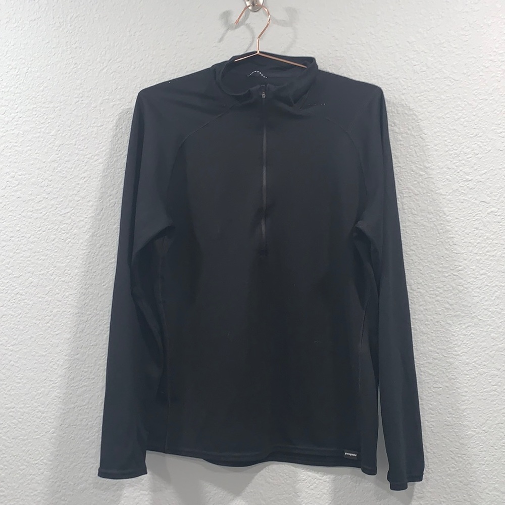 Patagonia 1/4 zip men’s large black pullover